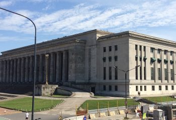 El conflicto universitario suma presión política con paros y reclamos salariales