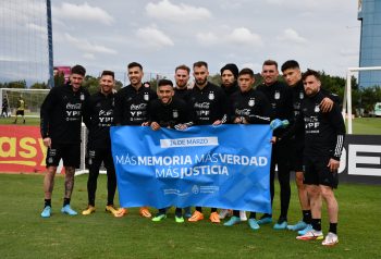 Jugadores de la Seleccion Argentina antes de un partido