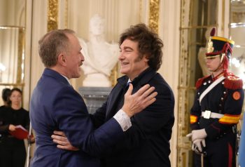Milei irá a la residencia del embajador de Estados Unidos y será el primer presidente argentino en celebrar allí el 4 de julio