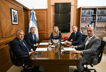 Karina Milei y Rogelio Frigerio en Casa Rosada