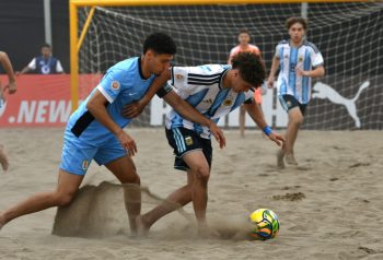 Argentina Sub20 de fútbol playa ante Uruguay en Lima