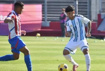 Argentina cayó ante Paraguay en el debut y ya mira a Uruguay en los Suramericanos