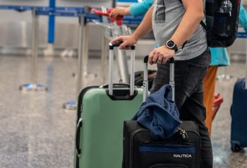 ATE levantó el paro en aeropuertos tras la intimación oficial por el 75% del servicio