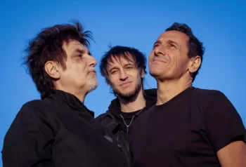 Divididos, con Ricardo Mollo, Diego Arnedo y Catriel Ciavarella