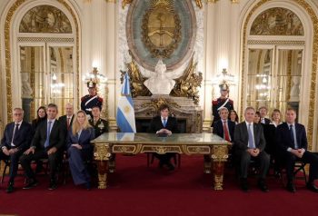 Milei capitaliza el efecto Malvinas y mira el Congreso para sostener la iniciativa