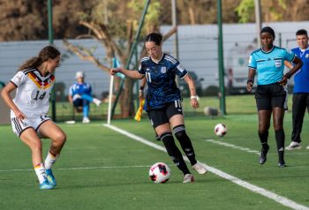 Acción de Argentina ante Alemania en el debut