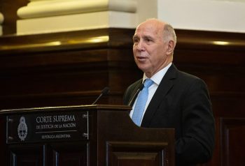 Ricardo Lorenzetti habla en un atril de la Corte Suprema, en una imagen de archivo.