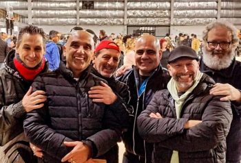 Los seis integrantes de Mala Sangre en una foto grupal de archivo